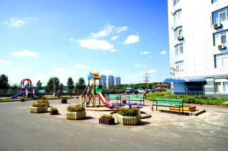 Апартаменты LuxCityApart on Ushakova 1V Киев Апартаменты с видом на озеро-48