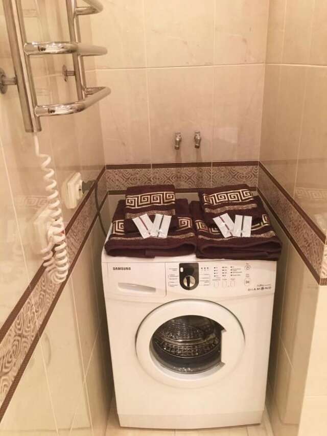 Апартаменты LuxCityApart on Ushakova 1V Киев-35